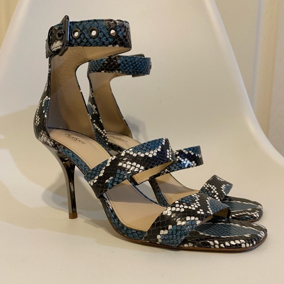 Botkier Lorri Ankle Strap Sandal In Blue Snake Print Leather Size 9 - Picture 1 of 11